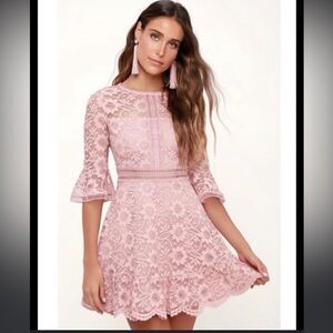 New BB Dakota Love On Top Floral Lace Dress (Color Mauve Rose) Size 10